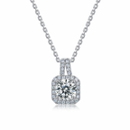 JIGrandeur™Lunessa Moissanite Necklace