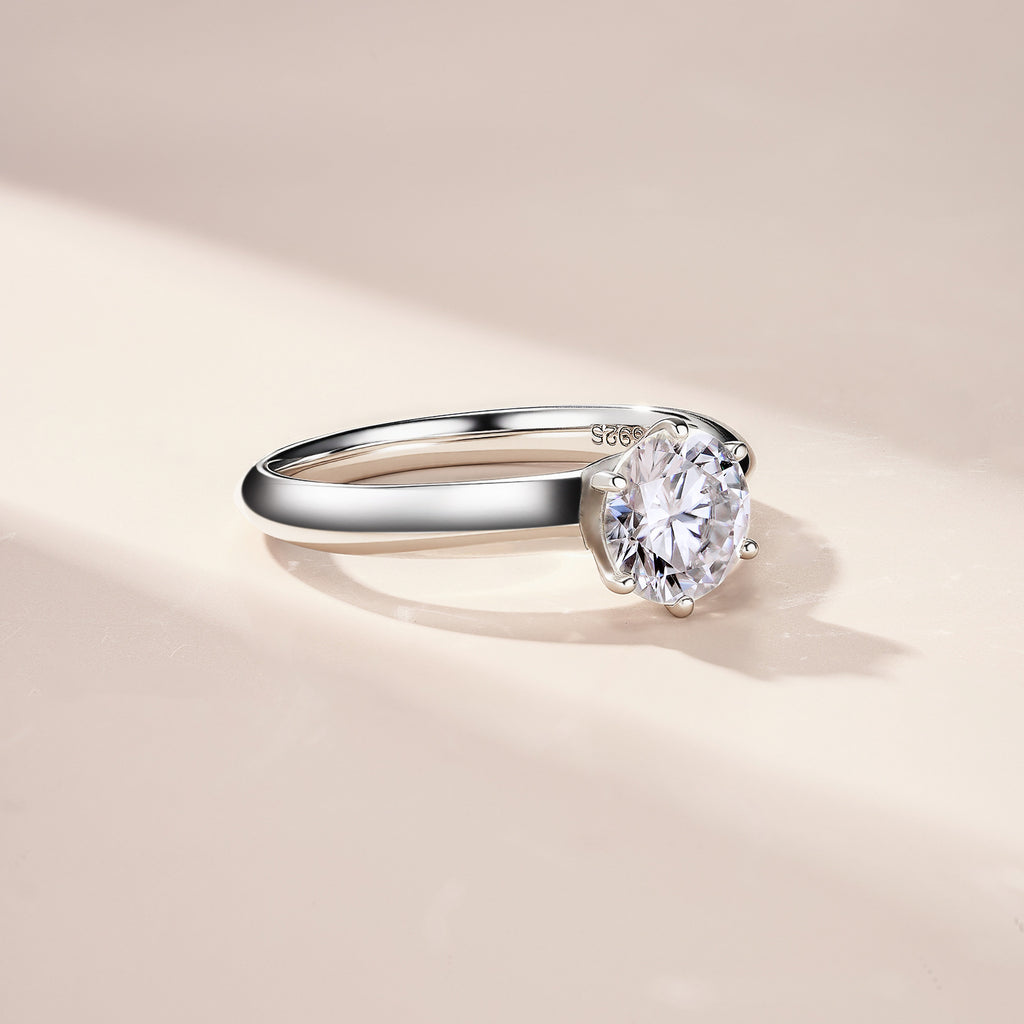 Grandeur™ Provence Moissanite Ring