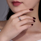 JIGrandeur™Amore Moissanite Ring