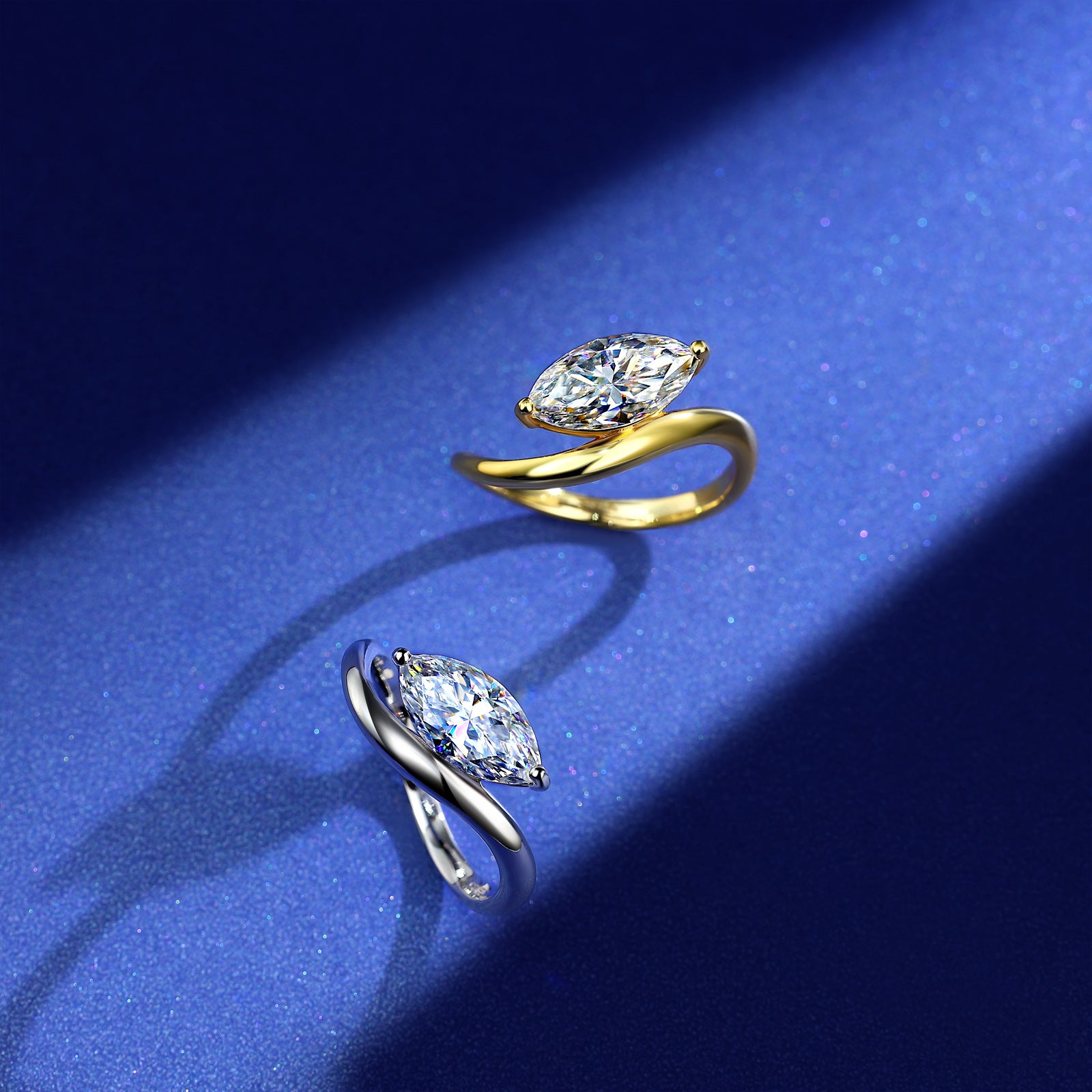 JIGrandeur™ Lyvora  Moissanite Ring