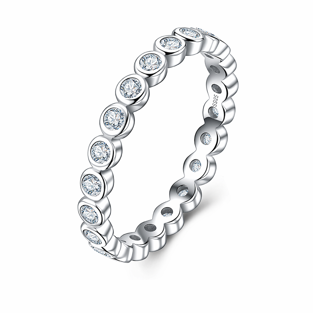 JIGrandeur™Aveline Moissanite Ring