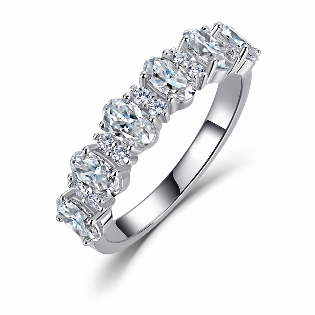 JIGrandeur™ Serenza Moissanite Ring